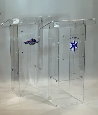 פודיום נואמים מפרספקס שקוף מבית דונטלו