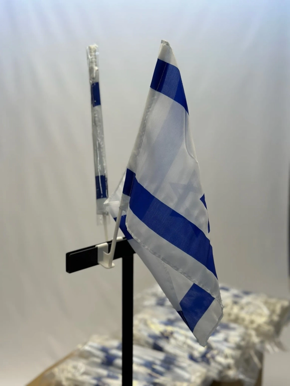 דגל ישראל לחלון הרכב
