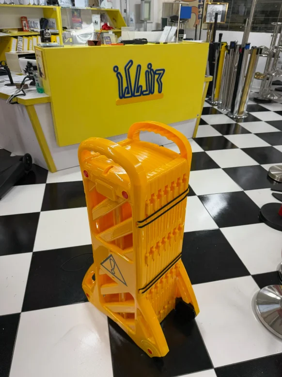 גדר 3.8 מטר סגור