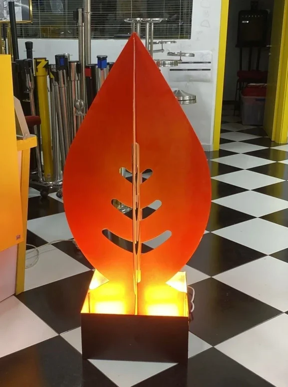 אבוקת להבת יזכור בגובה 120 ס״מ כולל תאורה