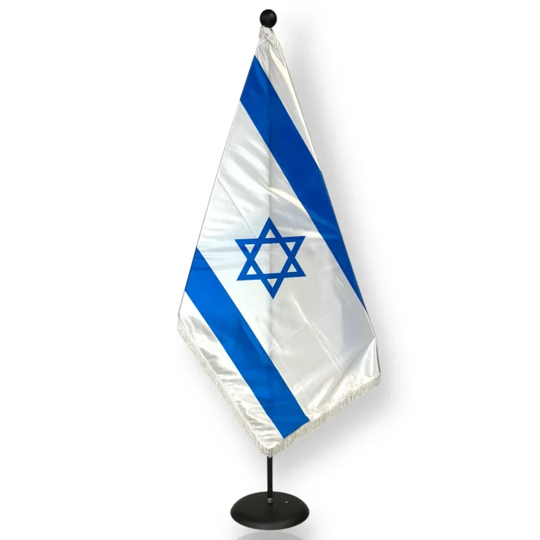 מעמד דגל מקצועי שחור בגימור מוברש עם סיומת כדור ודגל מפואר