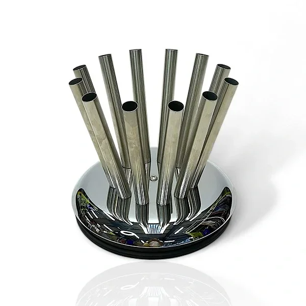 שושנה 12 קנים