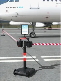 עמוד תיחום 40 מטר 2 ראשים