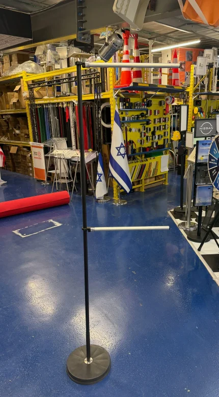 מעמד דגל מקצועי לשיווק ופרסום בגודל  205X60 ס״מ