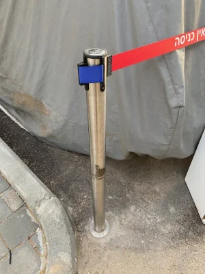 עמוד תור סרט קפיצי בלטראק