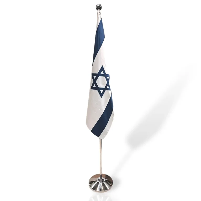 מעמד דגלים טלסקופי בצבע ניקל