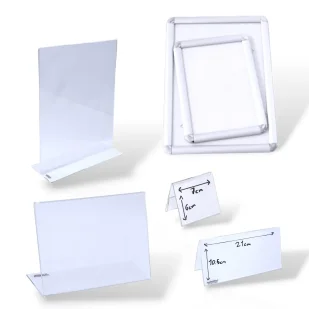 שלטים שולחנים ושלטים לקיר