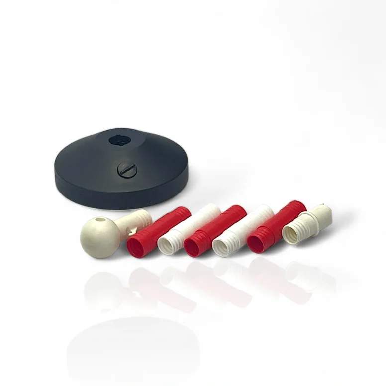 עמוד תיחום וסימון מפורק מפלסטיק בצבעים אדום ולבן לתנאי חוץ